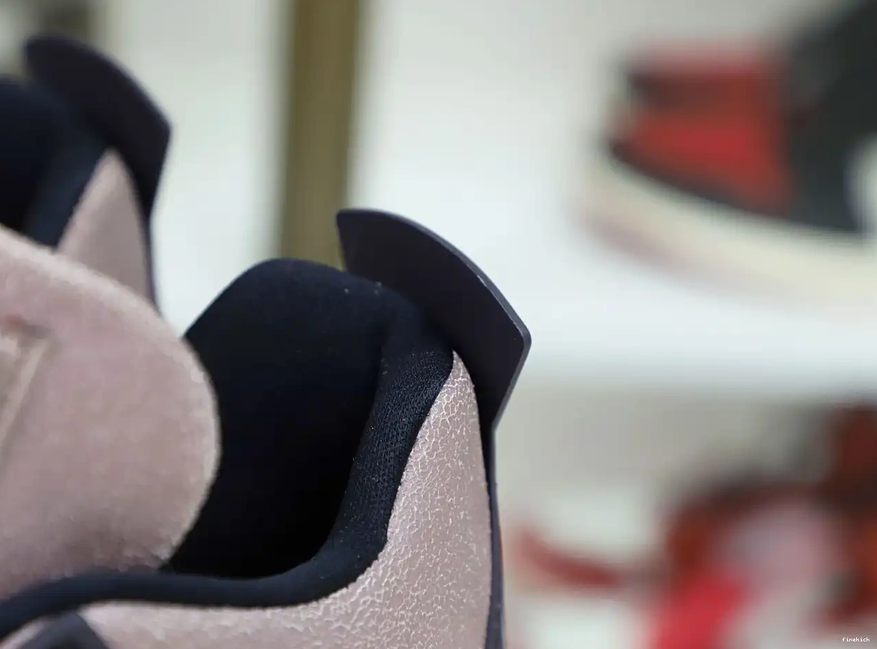 4 HAZE' 'TAUPE RETRO AIR JORDAN 0701